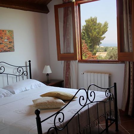 Uliveto House Bed & Breakfast Castellammare del Golfo Exterior foto