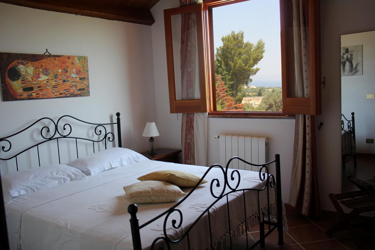 Uliveto House Bed & Breakfast Castellammare del Golfo Exterior foto